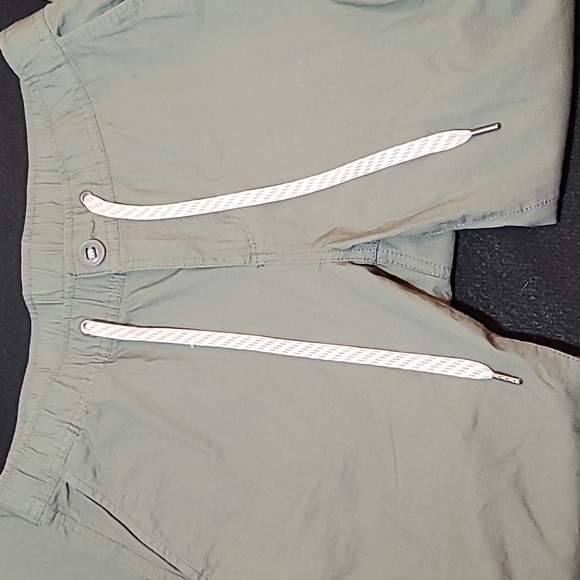 Vuori Ripstop Pants Army Green Womens Small with Drawstring and Zip Pockets - Picture 2 of 16